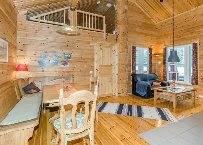 Pihlajapelto By Interhome 度假居 Ahmovaara